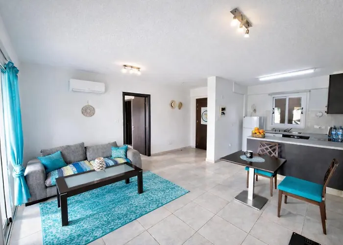 2 People Sea View Garden Pool Apartamento Trimitusa