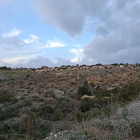 2 People Sea View Garden Pool Trimitusa