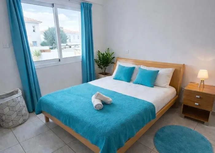 2 People Sea View Garden Pool * Trimitusa