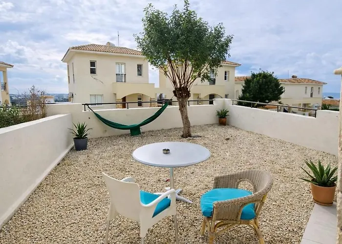 2 People Sea View Garden Pool Trimitusa